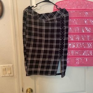 Plaid lace up pencil skirt